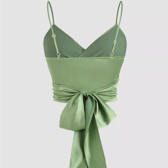 NWT Satin Green Skirt and Matching Crop Set - Picture 2 of 7